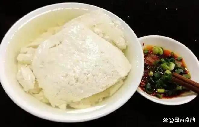 有麻辣！这份带父母吃饭攻略收好！PG电子麻将胡了2模拟器重庆不止(图1)