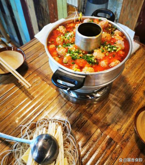 有麻辣！这份带父母吃饭攻略收好！PG电子麻将胡了2模拟器重庆不止(图2)